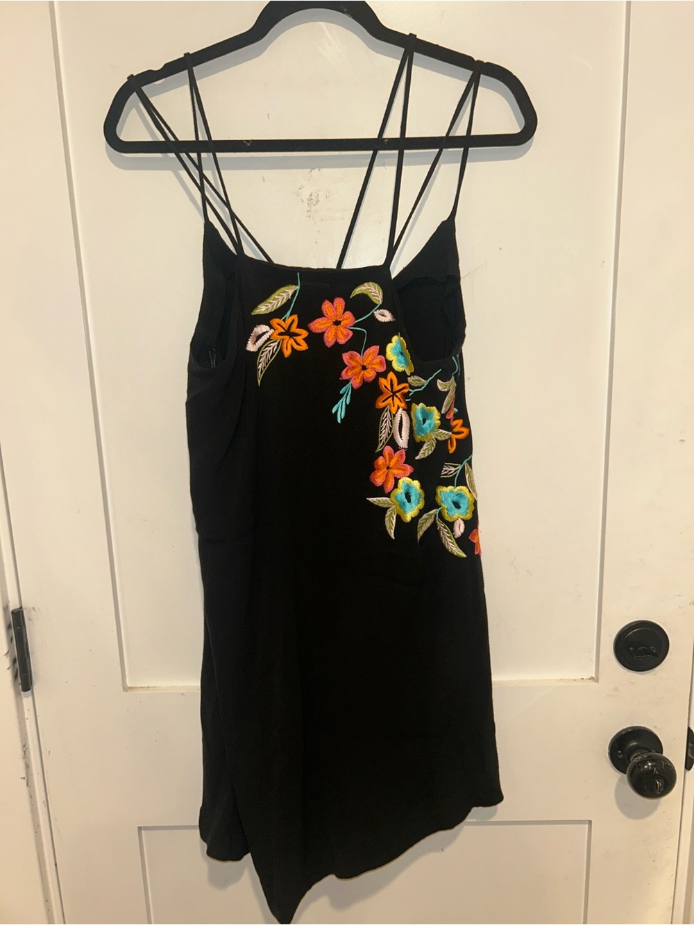 FREE PEOPLE Black Floral Embroidered Strappy Swing Mini Dress Size XS - Picture 2 of 6